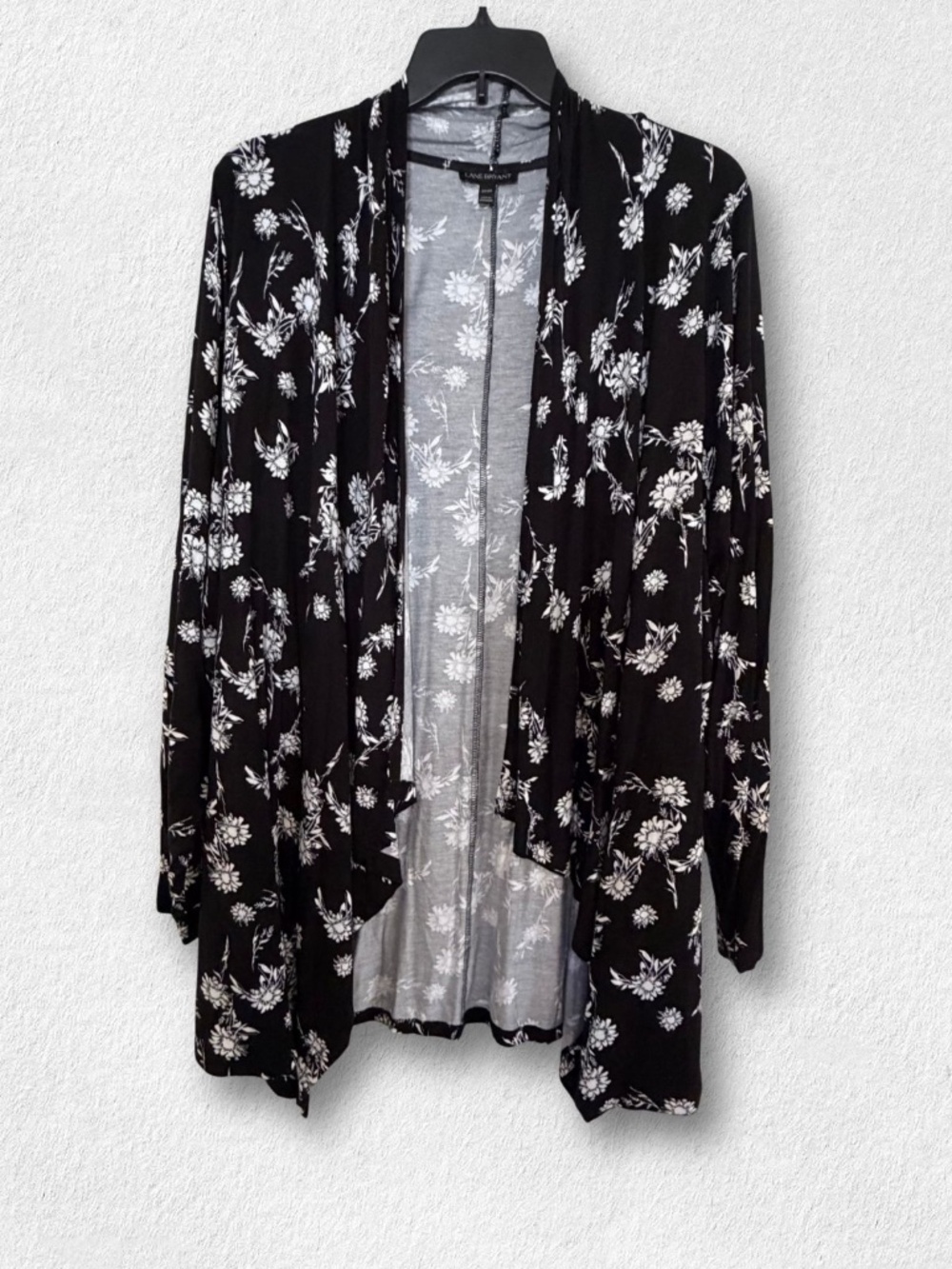 Lane Bryant Black and White Floral Draped Cardigan Plus 22/24